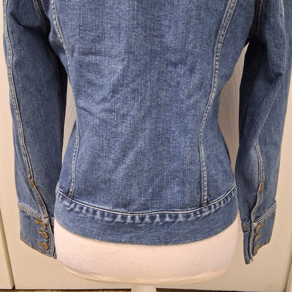 Eddie Bauer Authentic Women's Denim Jacket Size 8 - Picture 8 of 14